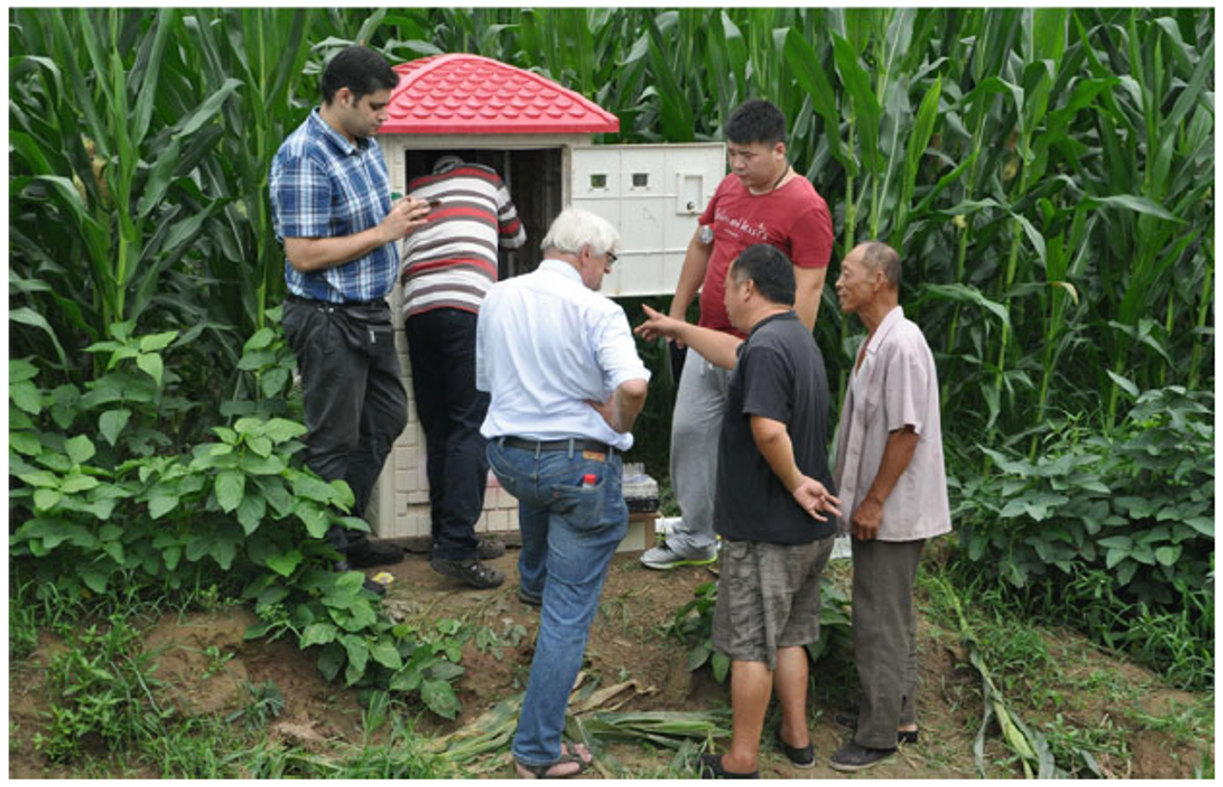 Wolfgang Kinzelbach answering questions from the local farmers during the installation of RSA meters by technicians from RSA and local DWR (Kinzelbach et al., 2022)